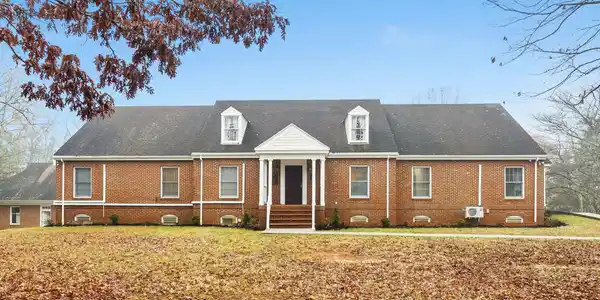 3884 Dickerson Mill RD