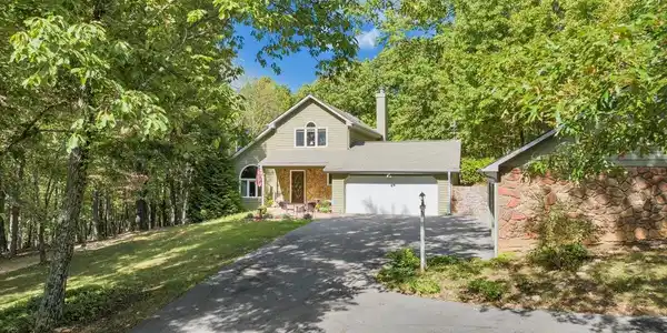 1347 Woodhaven Estates RD