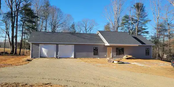835 English RD