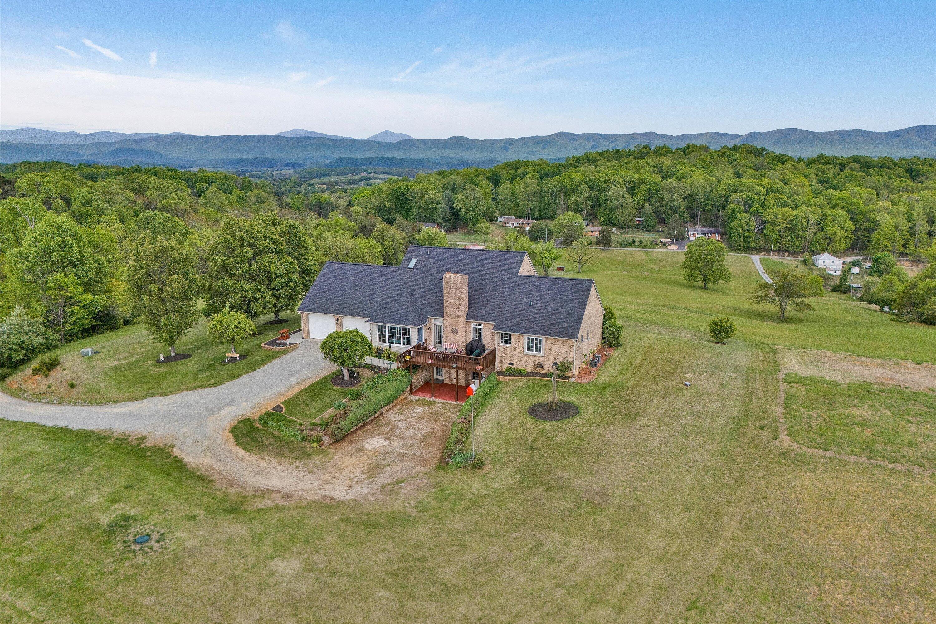Image 2: 54-DJI_20260422144216