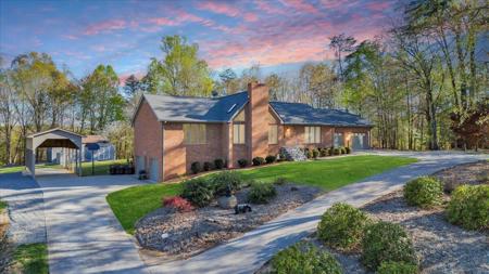 122 Baymeadow LN