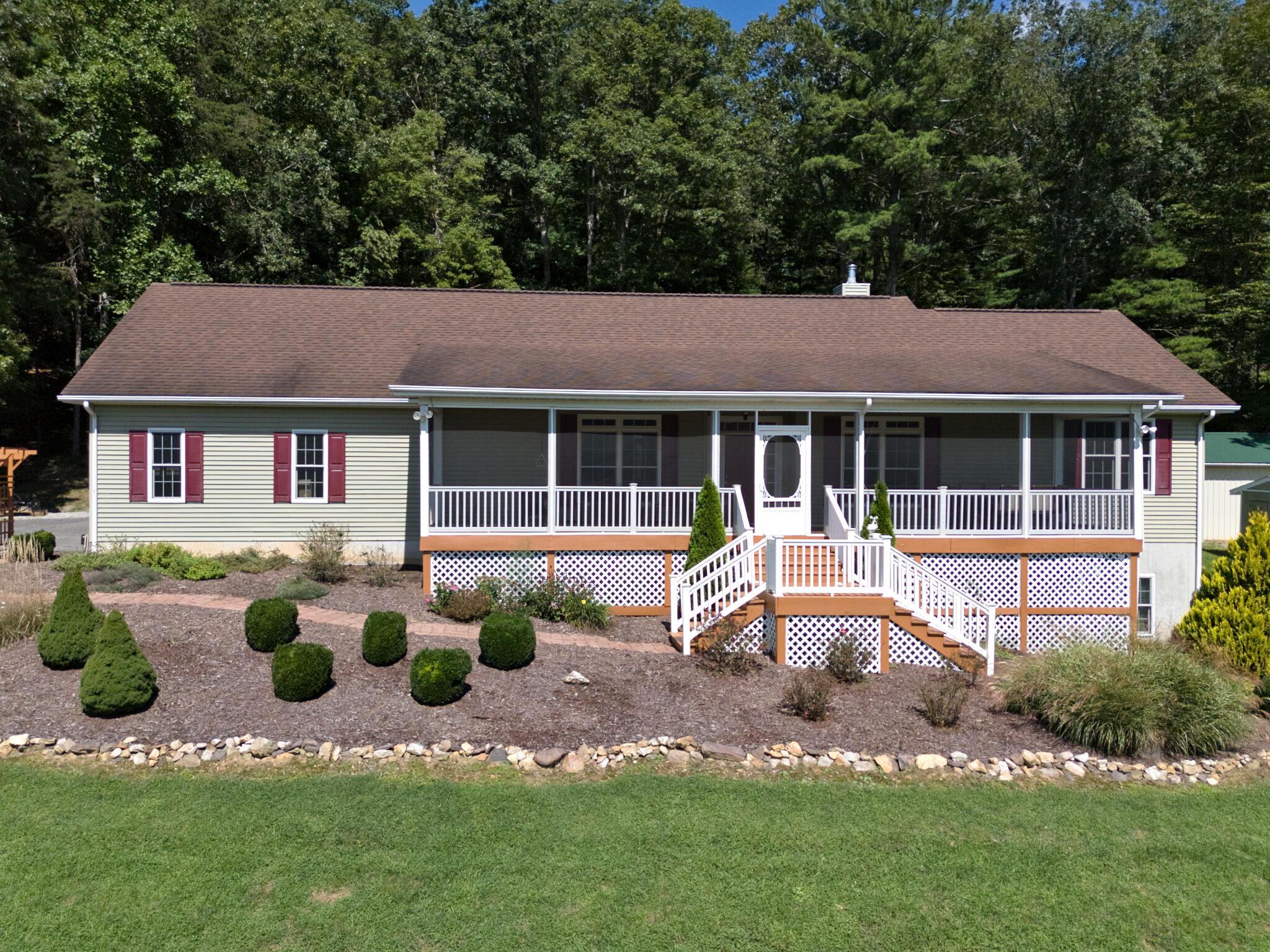 Image 3: 2 DJI_20250825114625_0029_D