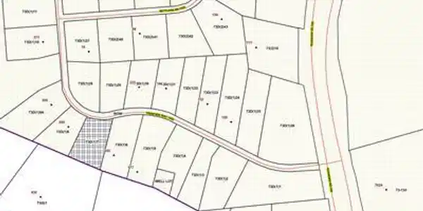 Image 2: 7