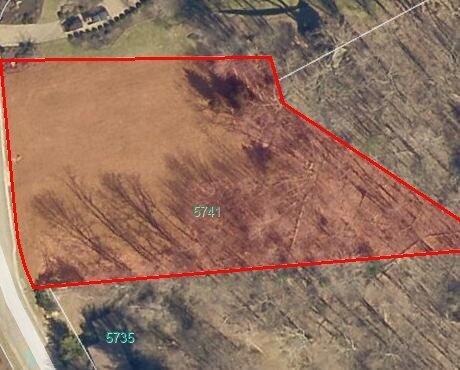 Image 1: lot
