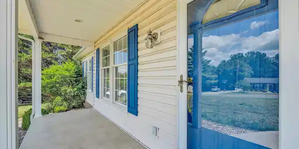 Image 4: Front Porch