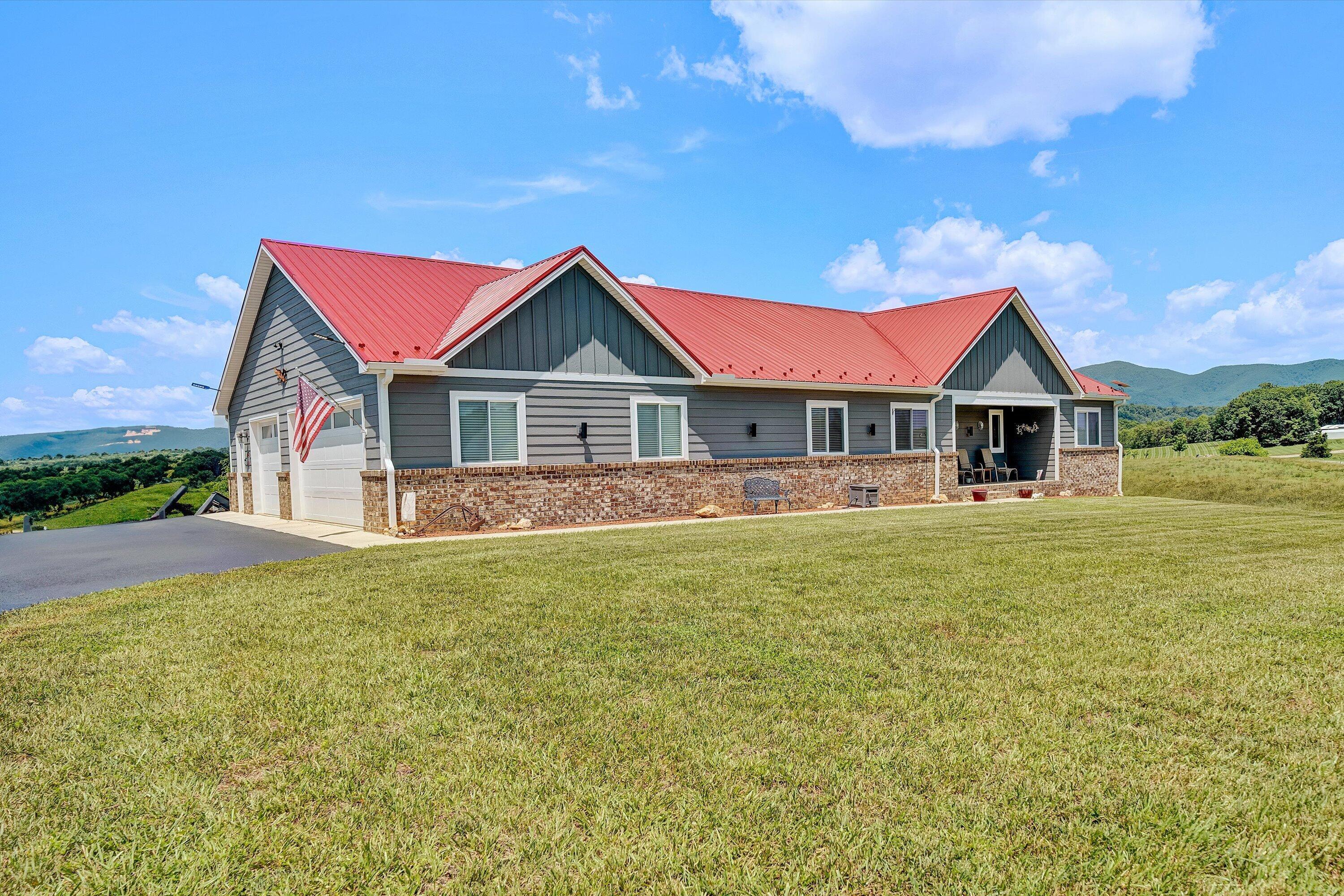 Image 1: Front of Home