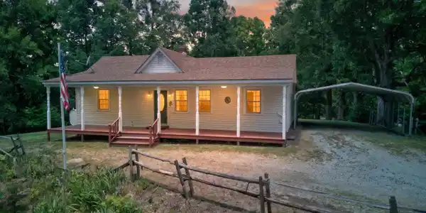 937 Waidsboro RD