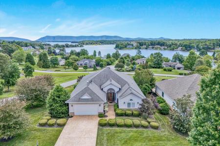 74 Montego Bay DR
