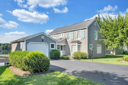 20 Cottage LN
