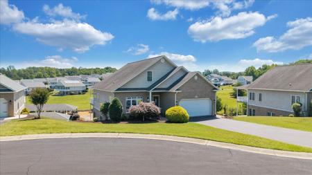 25 Lands End CIR
