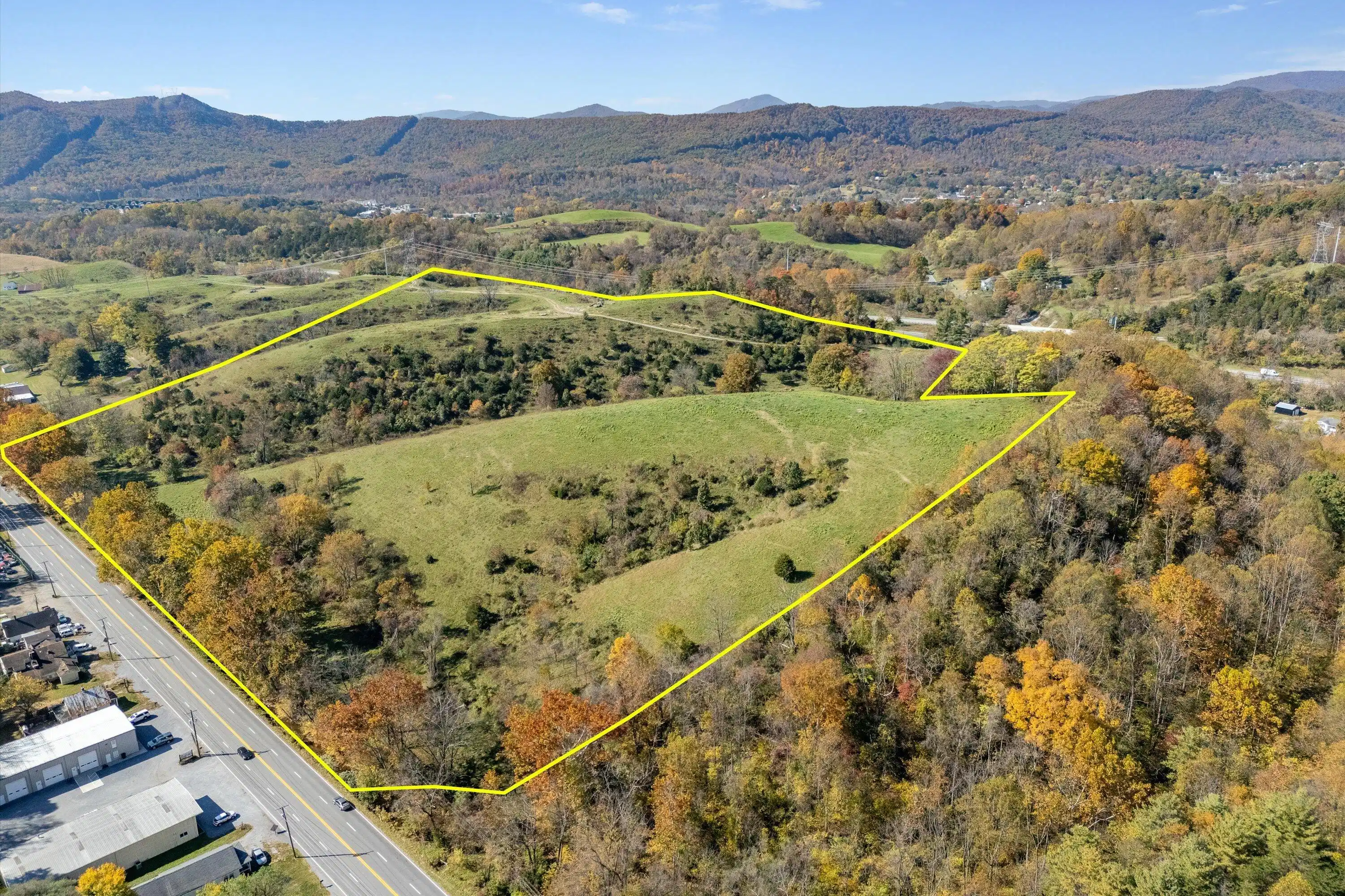 Image 1: Lee Hwy