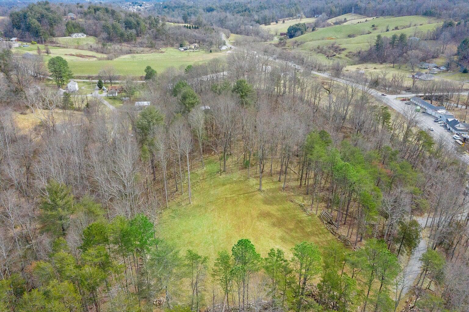 Image 1: 6427 Bent Mtn  2