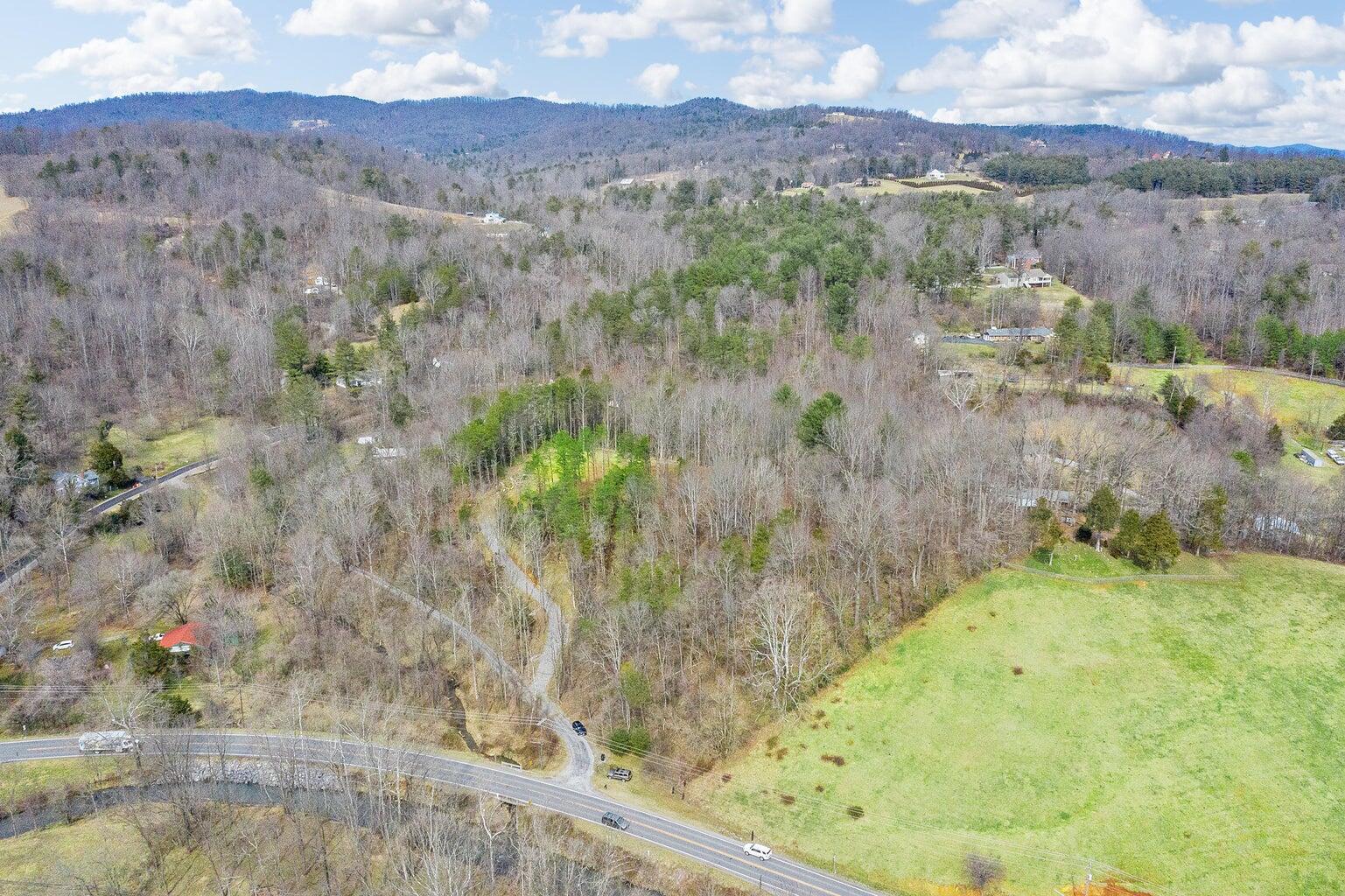 Image 2: 6427 Bent Mtn  4