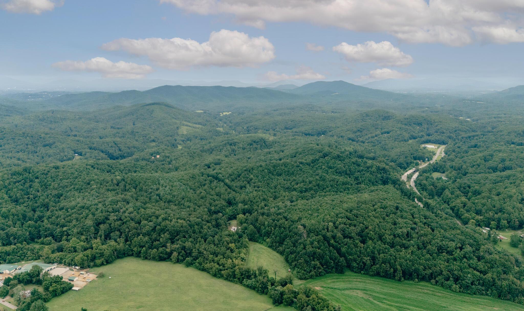 Image 1: Naff RD 159.847 Acres