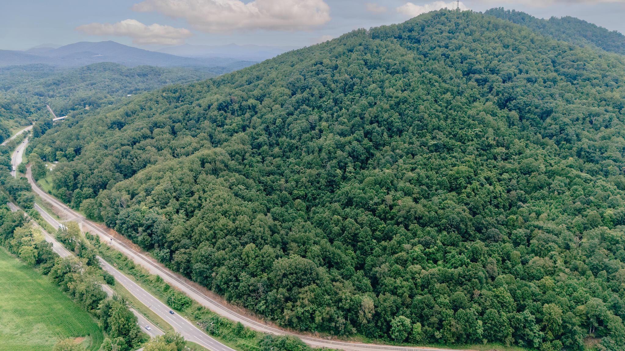 Image 2: Naff RD 159.847 Acres