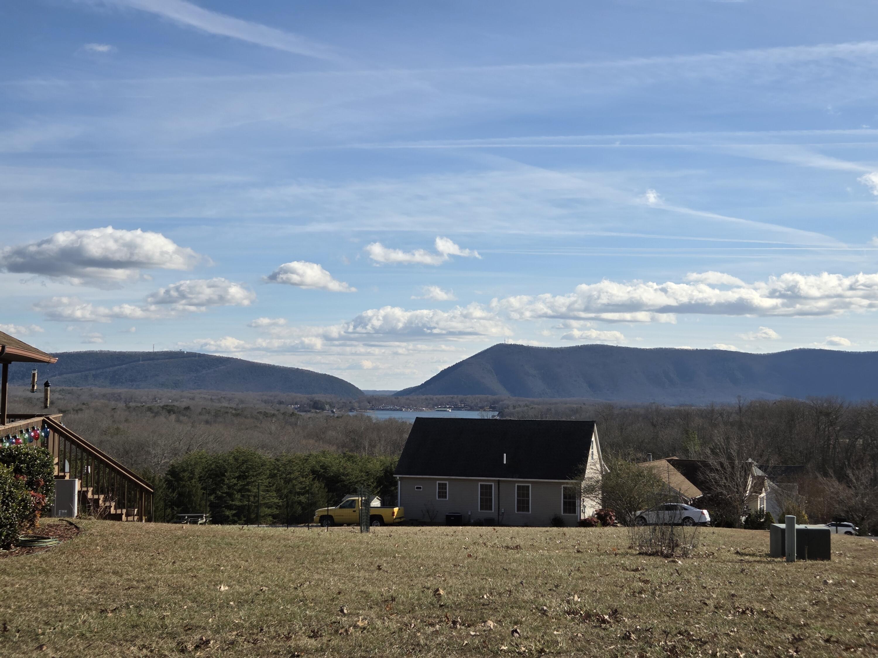 Image 2: Gorgeous Views