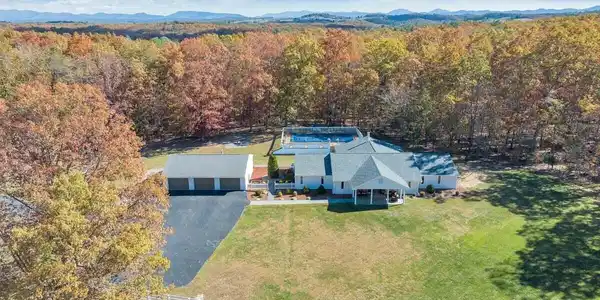 3171 Breckinridge Mill RD
