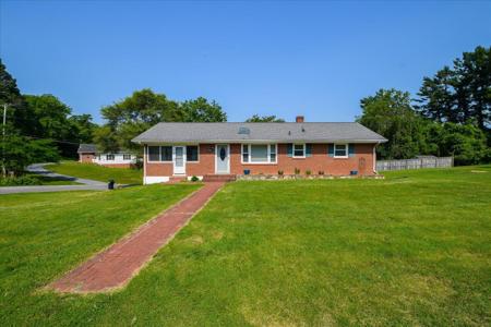 1008 Ridgecrest DR