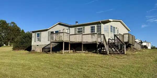 55 Chestnut Meadows DR