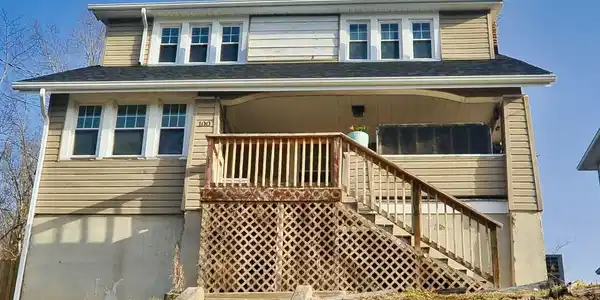 100 W Pine ST