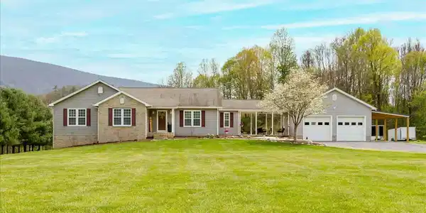 106 Nalleys CIR
