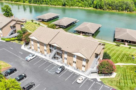 1103 Mariners WAY