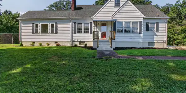 12213 Hardy RD