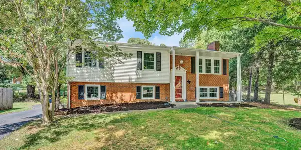 363 Lelia CIR