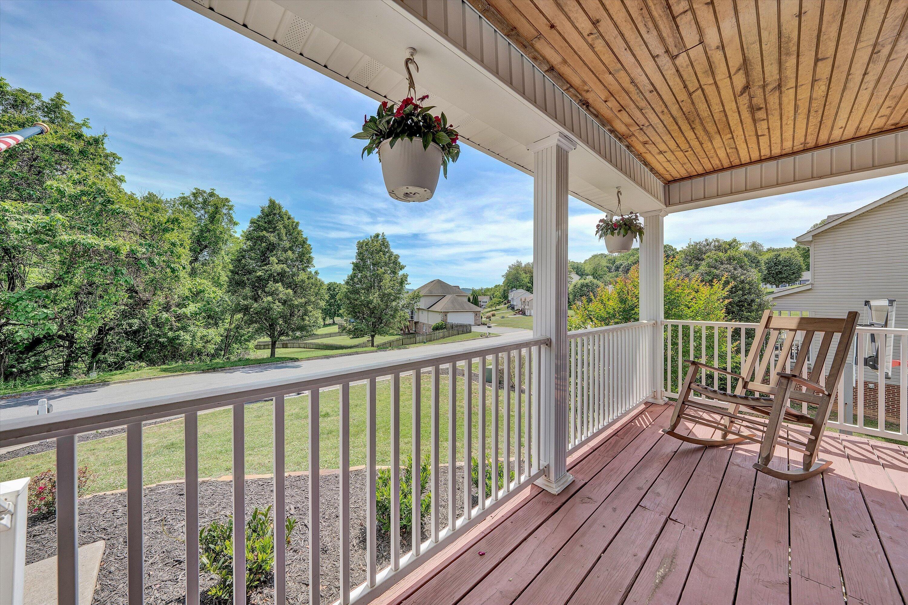 Image 3: Front Porch
