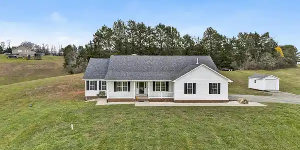 177 Pine Hills DR