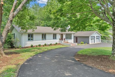 6170 Steeplechase DR
