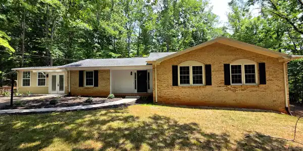 181 Oakdale DR