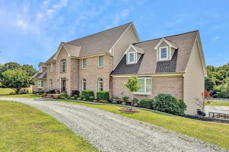 844 Blackwater Hills DR