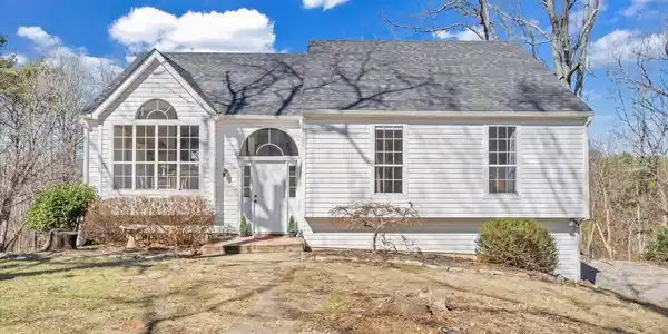 432 Arch Mill RD