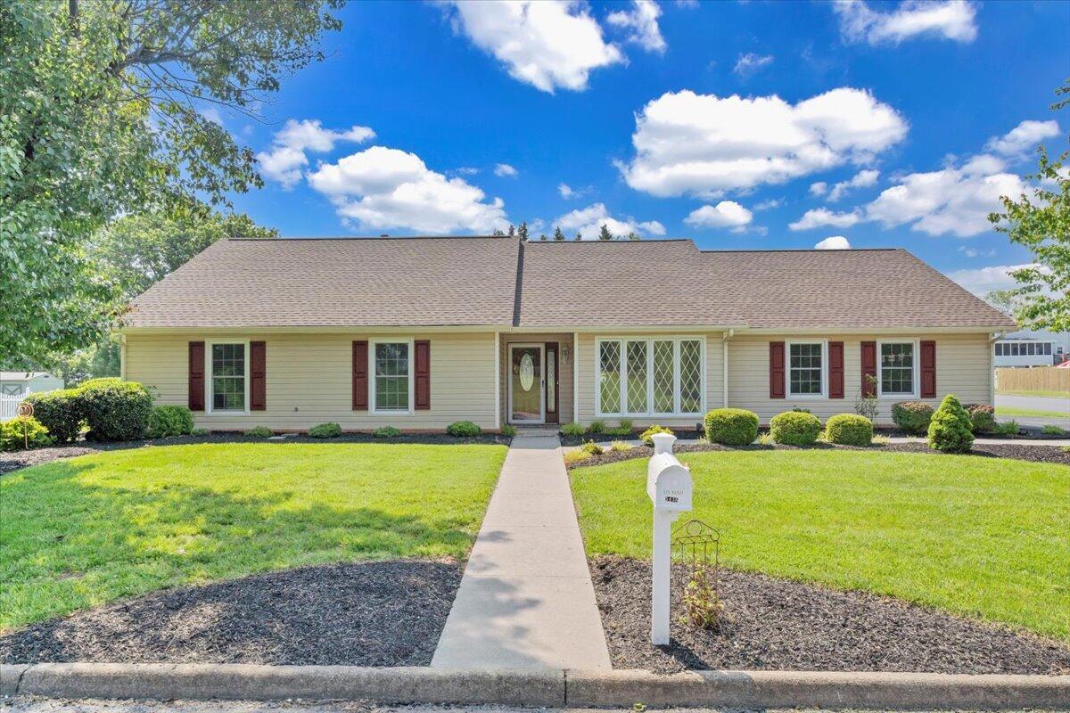 Image 1: 5438 Rome Dr