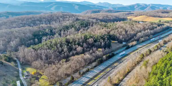 Lee HWY
