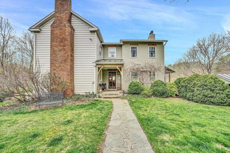 6430 Corntassel LN