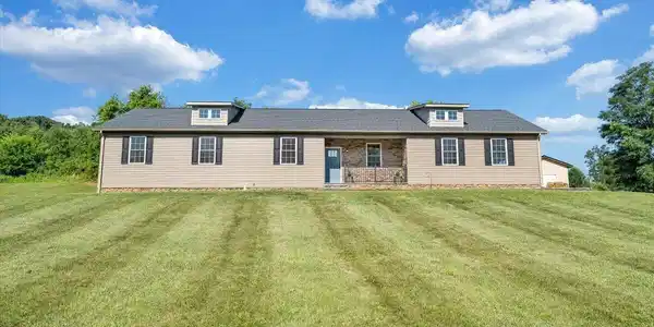 3141 Trinity RD