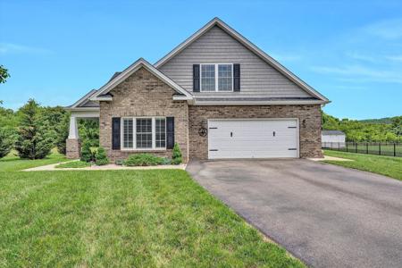 635 Spring Grove DR