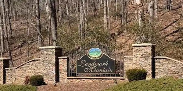 Lot 22 Summit DR