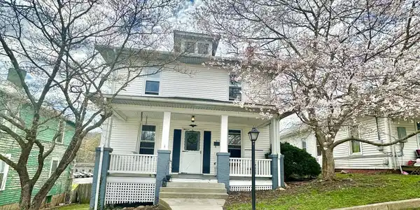 513 Court ST