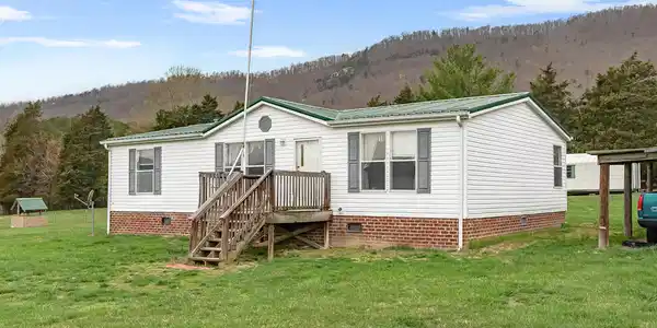 3588 Flatwoods RD