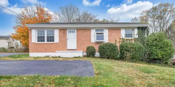 570 Scuffling Hill RD