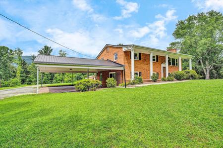 9561 Upper Craigs Creek RD