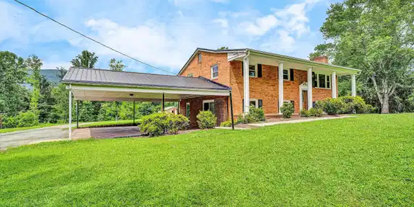 9561 Upper Craigs Creek RD