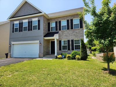 8366 Leighburn DR