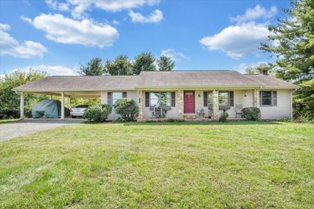 461 Oak Ridge RD