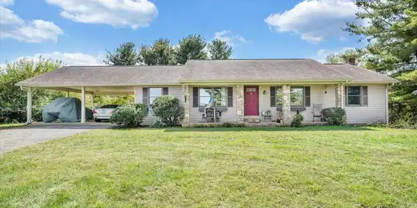 461 Oak Ridge RD