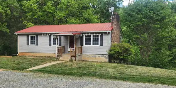 1089 Goose Dam RD