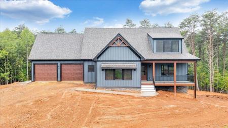 321 Windsor Castle DR